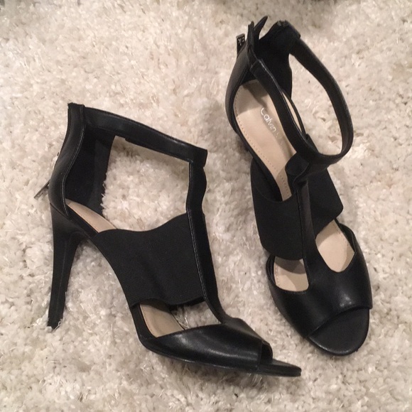 Strappy, sexy, and comfy black heels. Like New - Picture 2 of 8